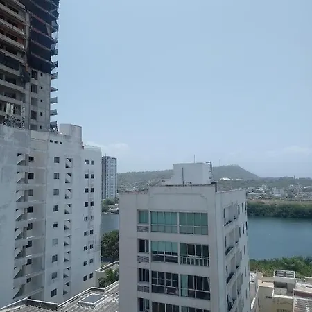 Apto Cerca A La Playa Incluye Piscina Wifi Netflix Youtube, Con Parqueadero Cartagena
